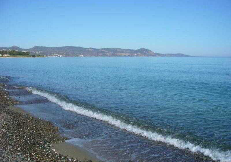 Natura Beach Hotel And Villas