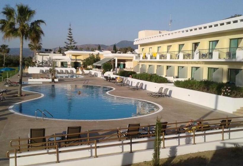 Natura Beach Hotel And Villas