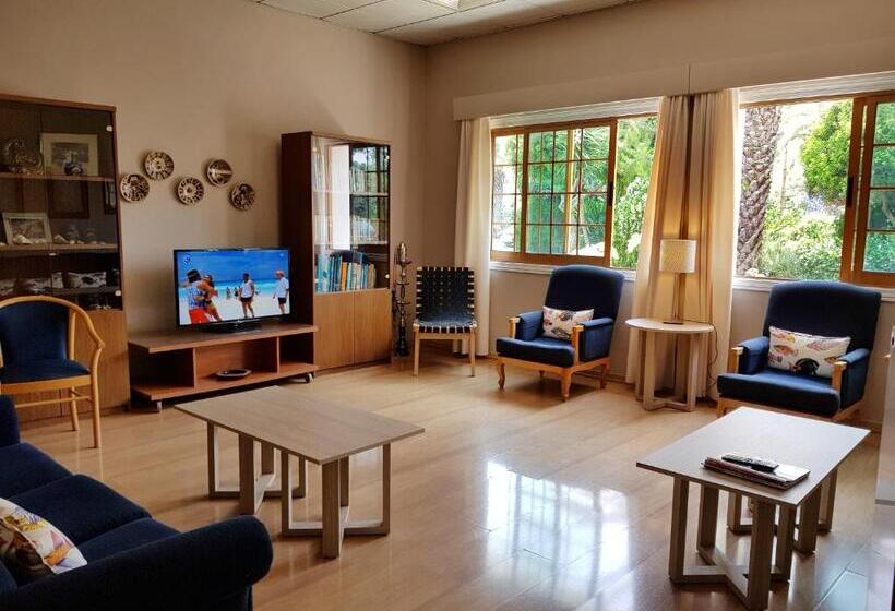 Natura Beach Hotel And Villas