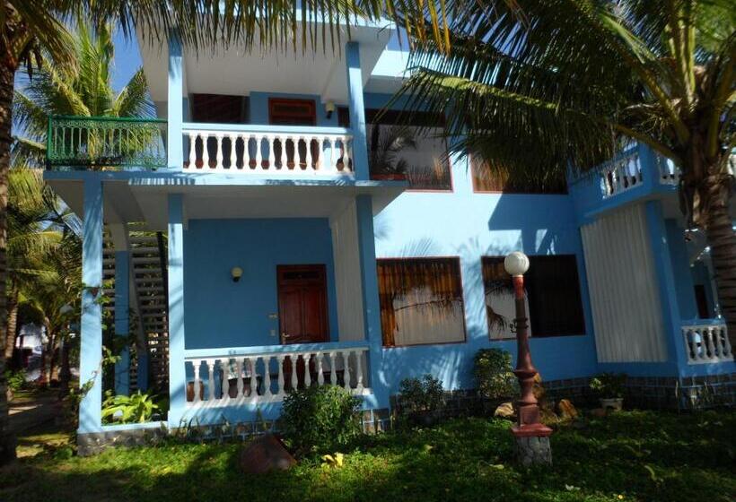 Palmira Beach Resort & Spa