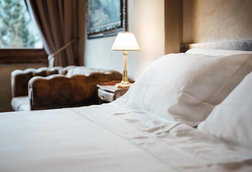 Relais Mont Blanc Hotel & Spa