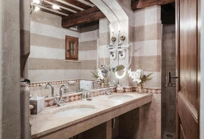 Relais Mont Blanc Hotel & Spa