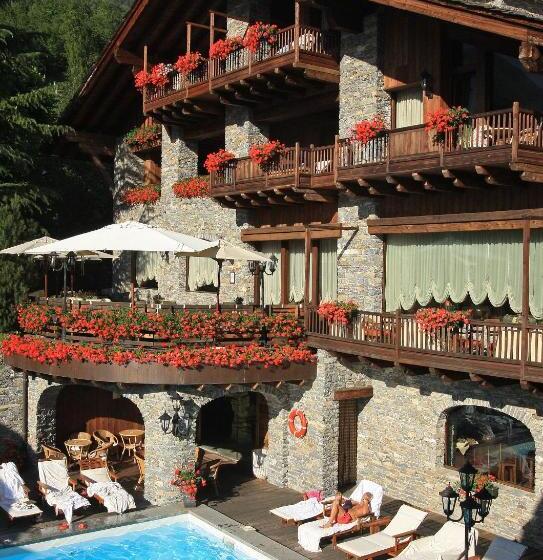 Relais Mont Blanc Hotel & Spa