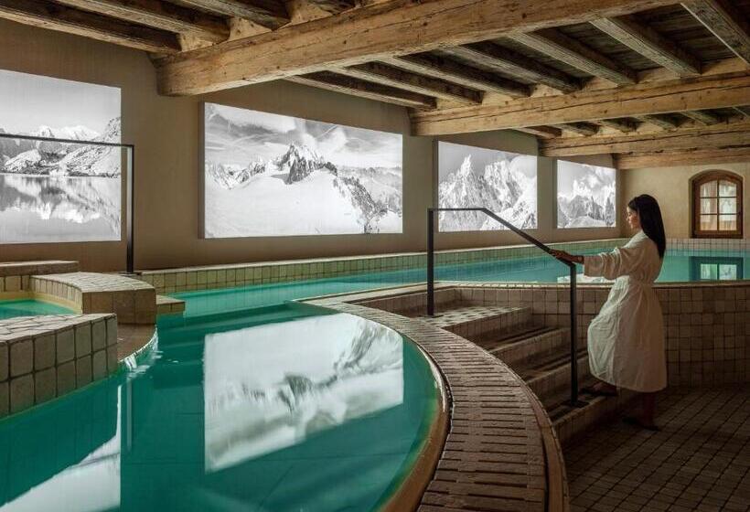 Relais Mont Blanc Hotel & Spa