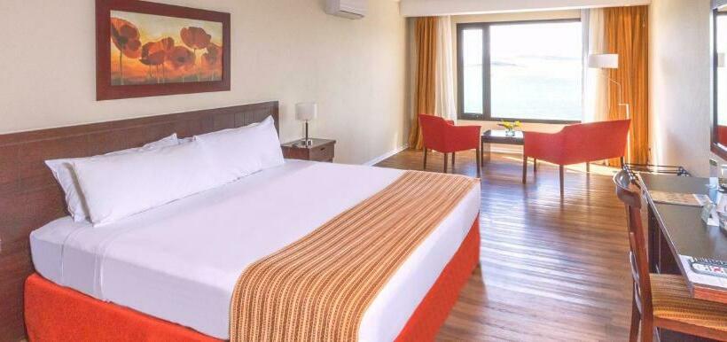 Xelena Hotel & Suites