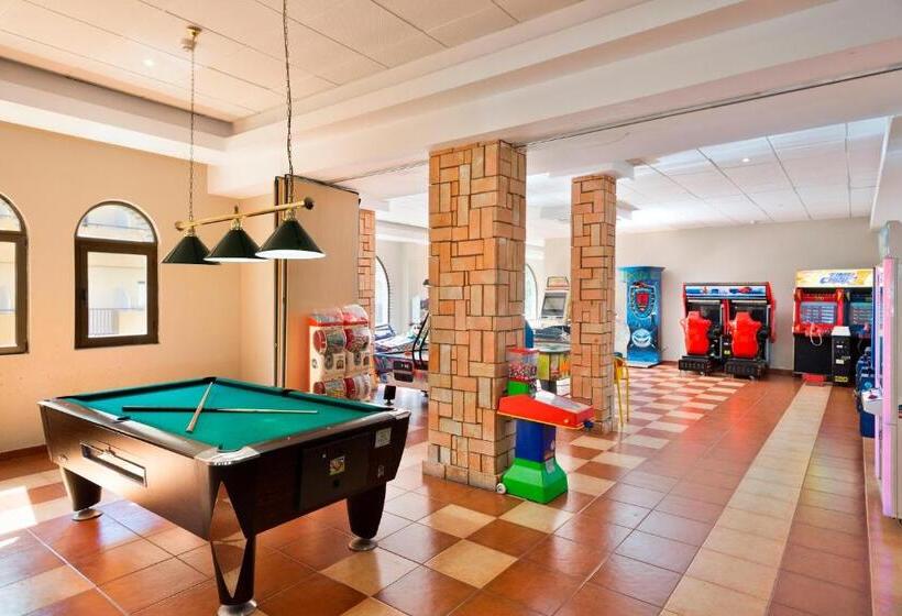 Best Alcázar Hotel y Apartamentos