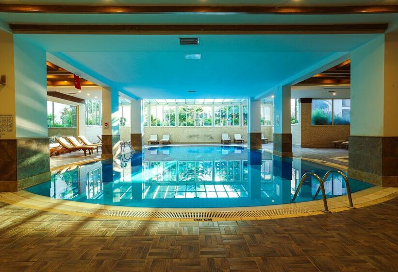 Crystal Aura Beach Resort & Spa   Ultimate All Inclusive