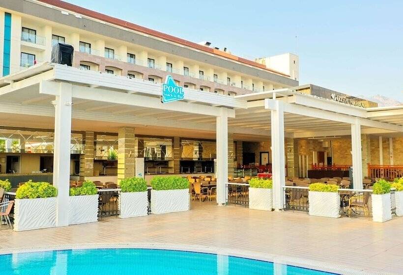 Crystal Aura Beach Resort & Spa   Ultimate All Inclusive