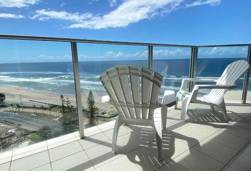 Hi Surf Beachfront Resort Apartments