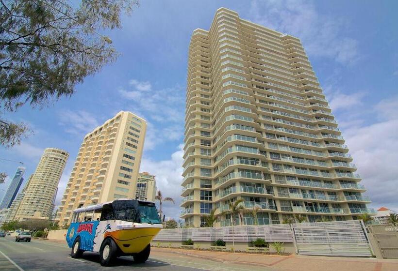 Hi Surf Beachfront Resort Apartments