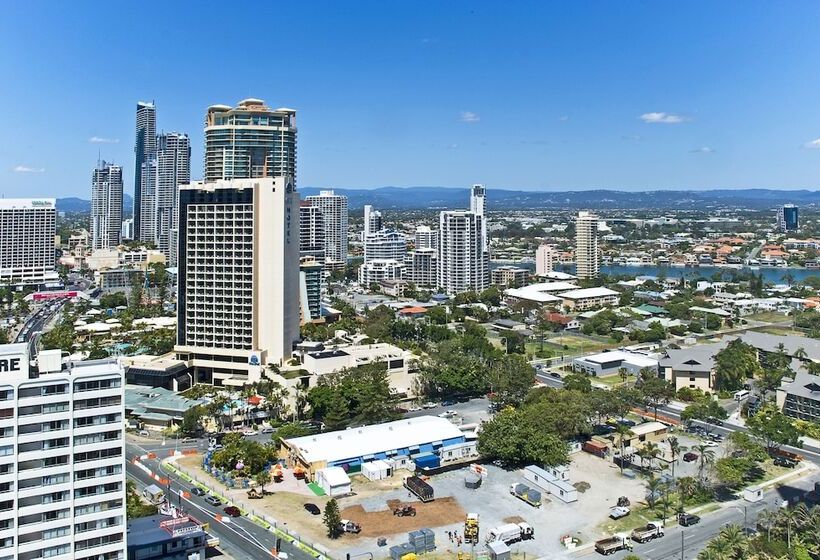 Hi Surf Beachfront Resort Apartments