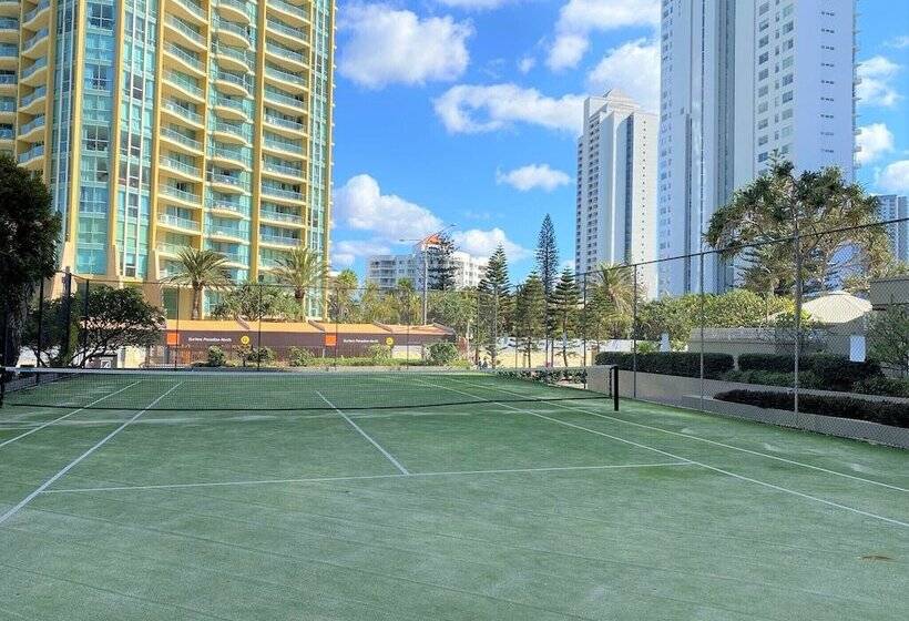 Hi Surf Beachfront Resort Apartments