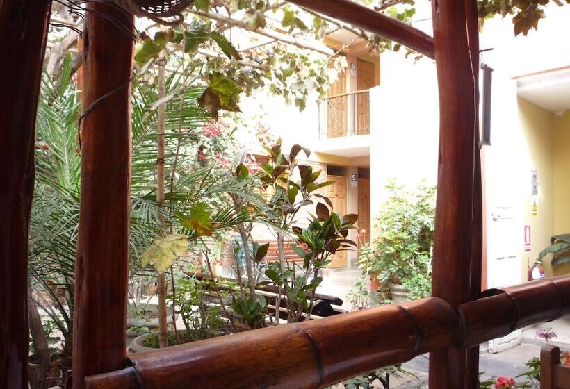 Hostal Tambo Colorado