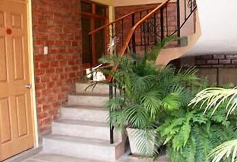 Hostal Tambo Colorado