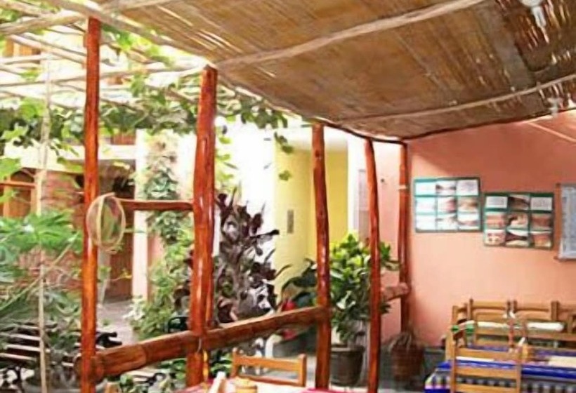 Hostal Tambo Colorado