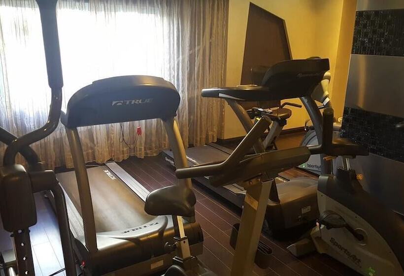 هتل Al Muntazah Plaza