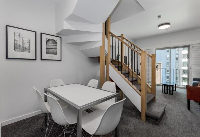 Alto Hotel On Bourke