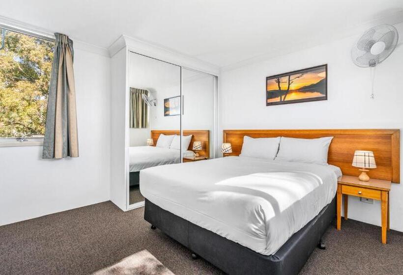 בית מלון כפרי Apx Parramatta