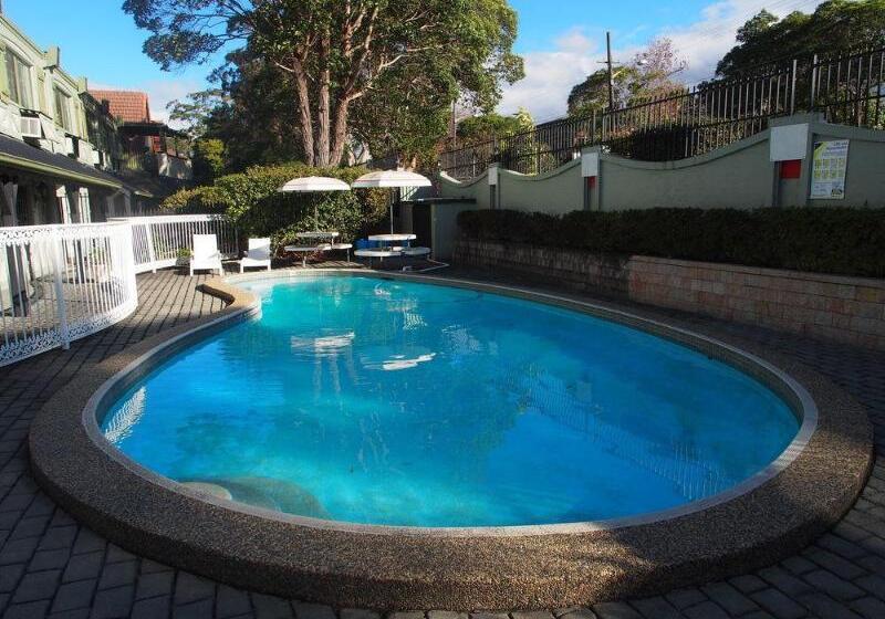 בית מלון כפרי Ascot Motor Inn