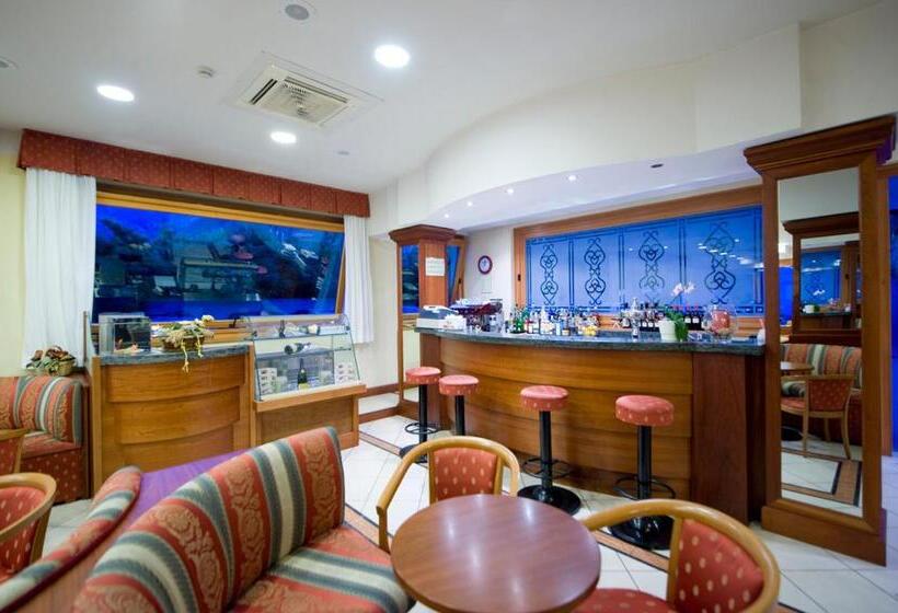 Отель Astoria 3stelle S