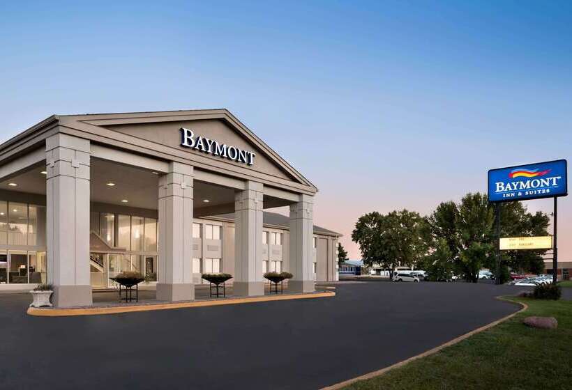 هتل Baymont By Wyndham Des Moines North