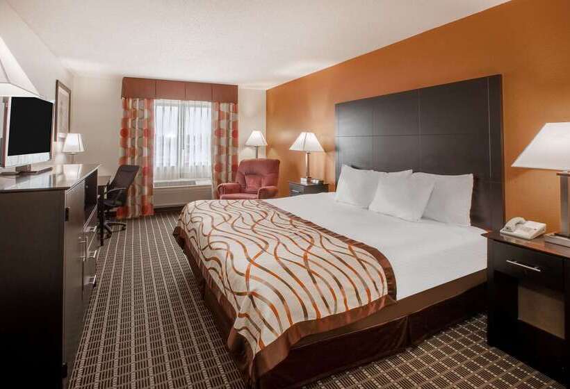 فندق Baymont By Wyndham South Haven