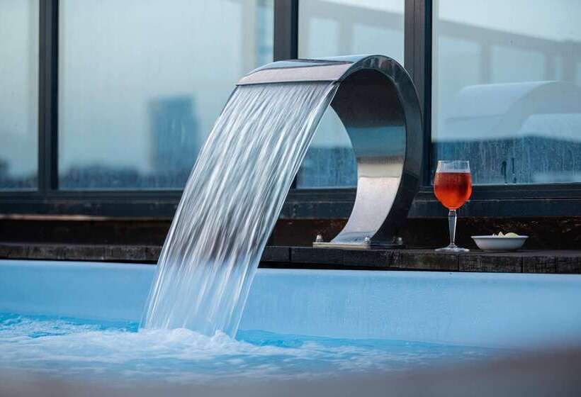 Best Western Plus Executive Hotel And Suites