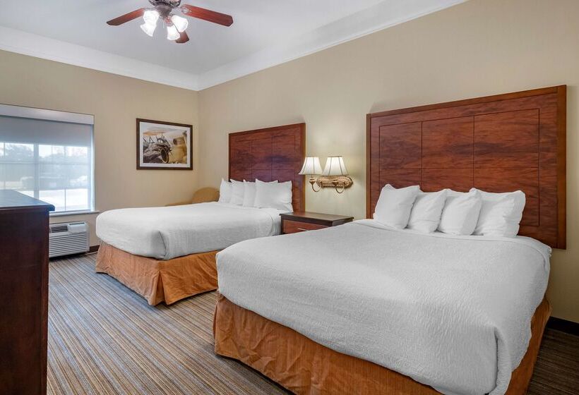 هتل Best Western Plus Monica Royale Inn & Suites