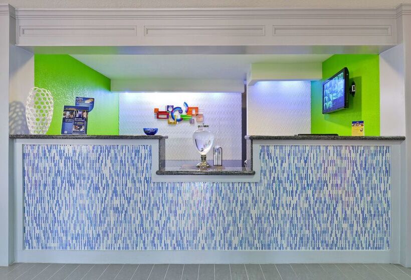 ホテル Best Western Plus Orange County