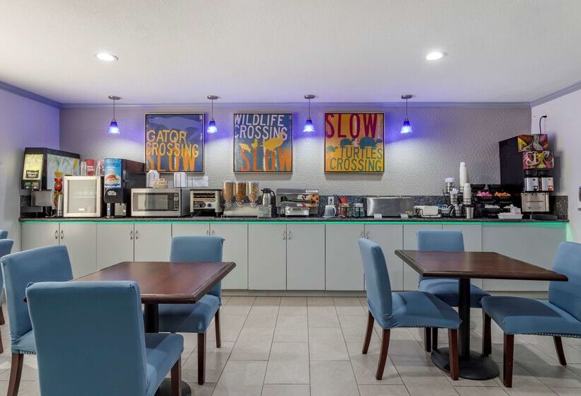 ホテル Best Western Plus Orange County