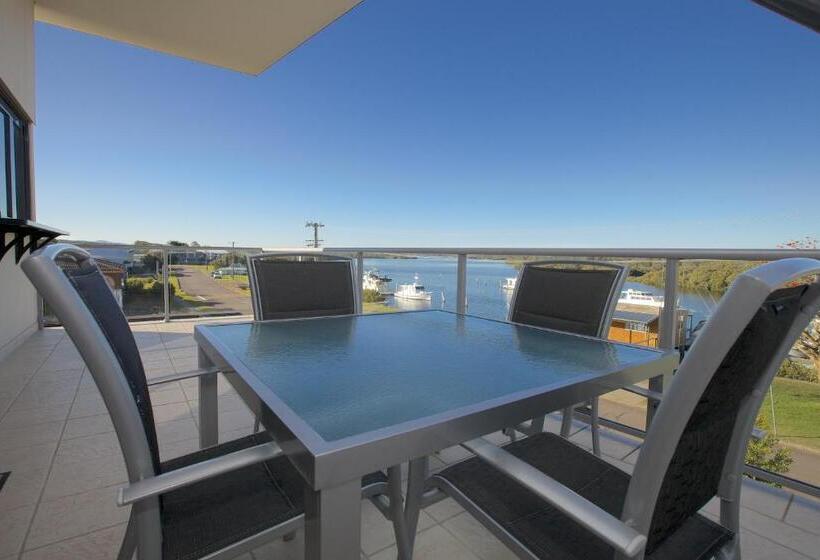 בית מלון כפרי Boathouse Resort