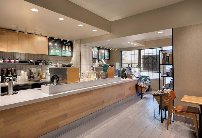 هتل Chicago Marriott Midway