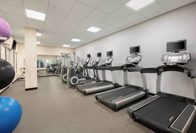 هتل Chicago Marriott Midway