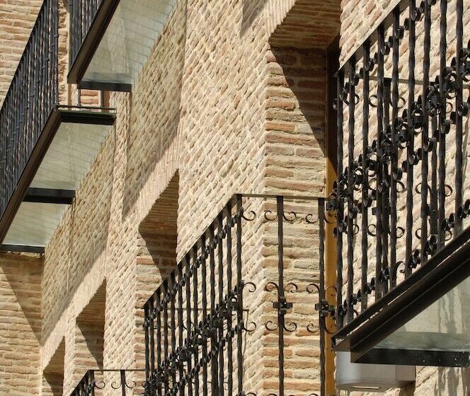 فندق Cienbalcones