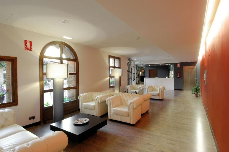 فندق Cienbalcones