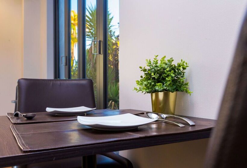 هتل Club Wyndham Perth, Trademark Collection By Wyndham