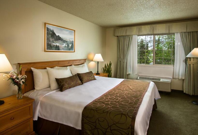 فندق Coast Inn At Lake Hood