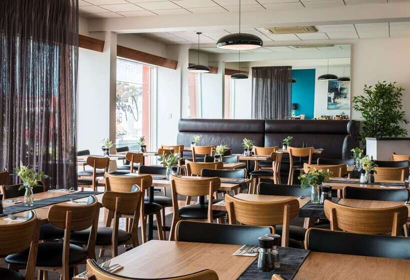 בית מלון כפרי Comfort Inn Capital Horsham