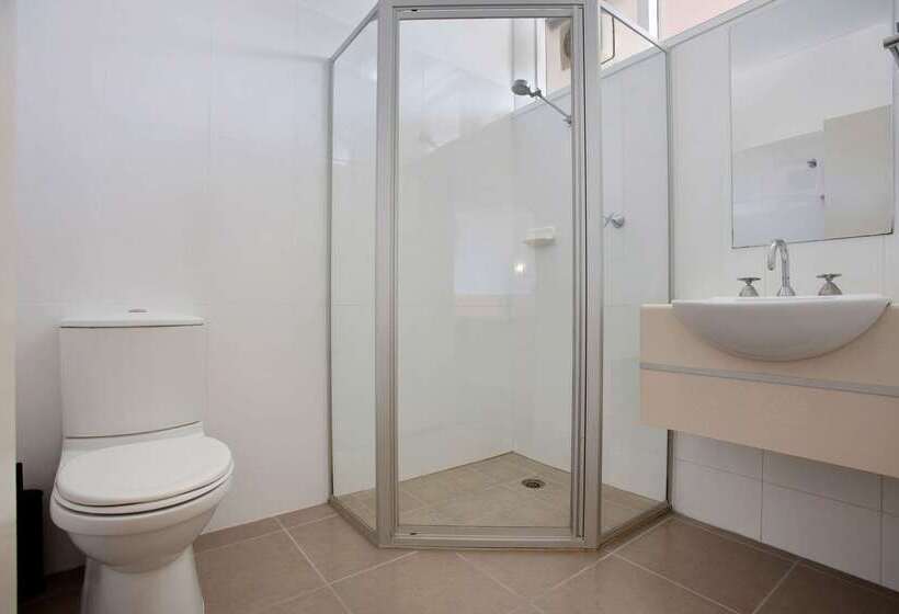 בית מלון כפרי Comfort Inn Capital Horsham