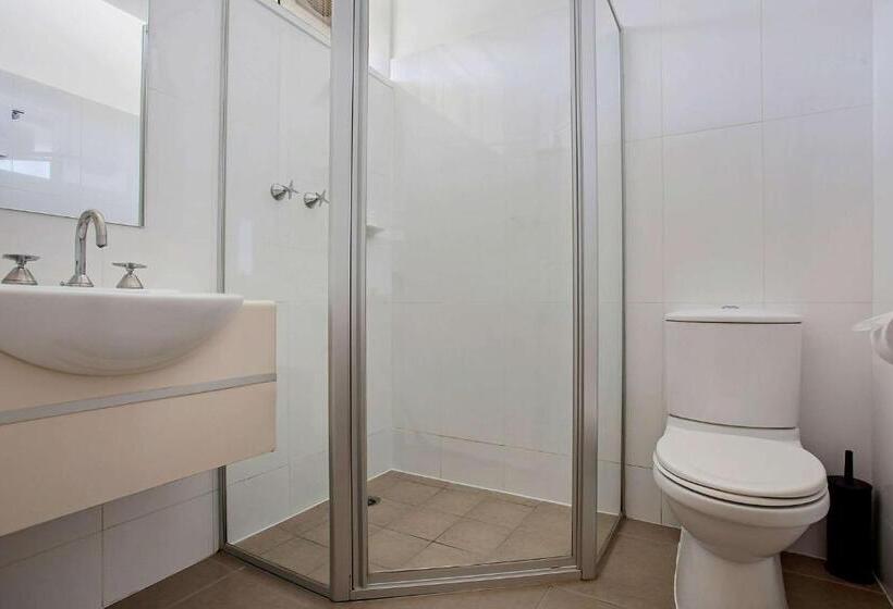 בית מלון כפרי Comfort Inn Capital Horsham