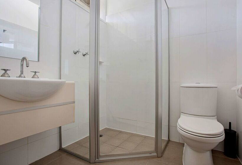 בית מלון כפרי Comfort Inn Capital Horsham