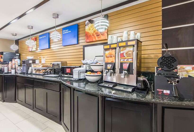 فندق Comfort Inn Dallas Park Central