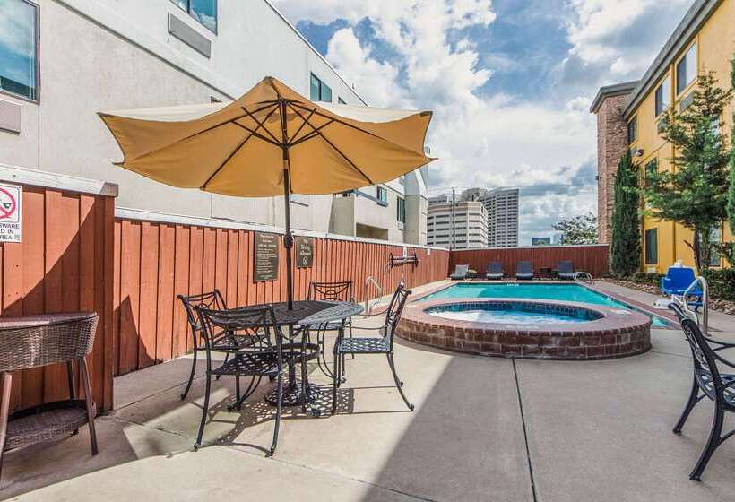 فندق Comfort Inn Dallas Park Central