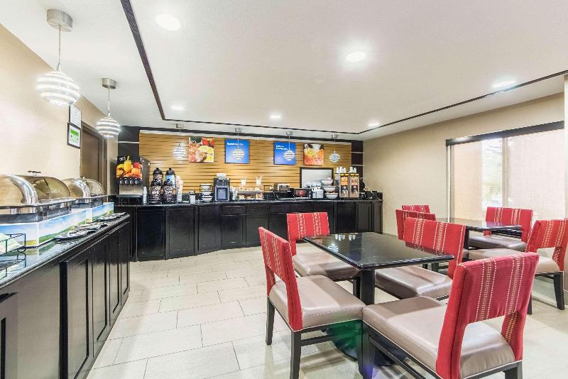 فندق Comfort Inn Dallas Park Central
