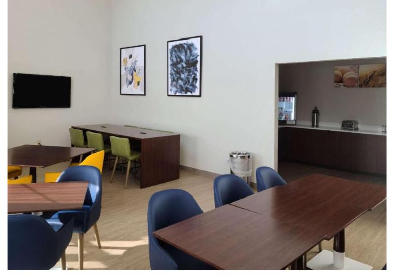 ホテル Comfort Inn & Suites