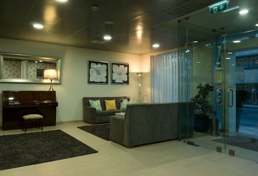 Отель Cova Da Iria