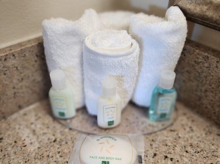 فندق Quality Inn