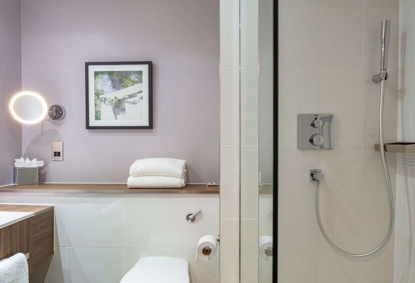 ホテル Doubletree By Hilton  Edinburgh Airport