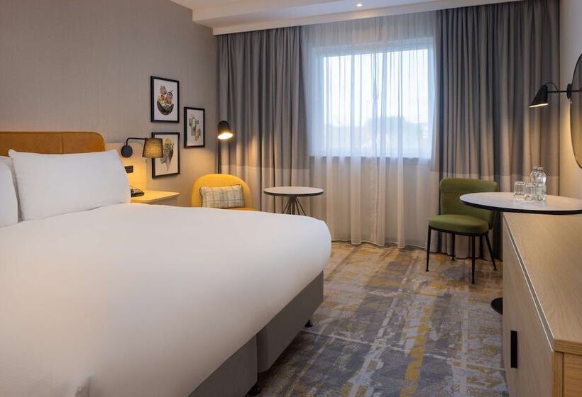 ホテル Doubletree By Hilton  Edinburgh Airport