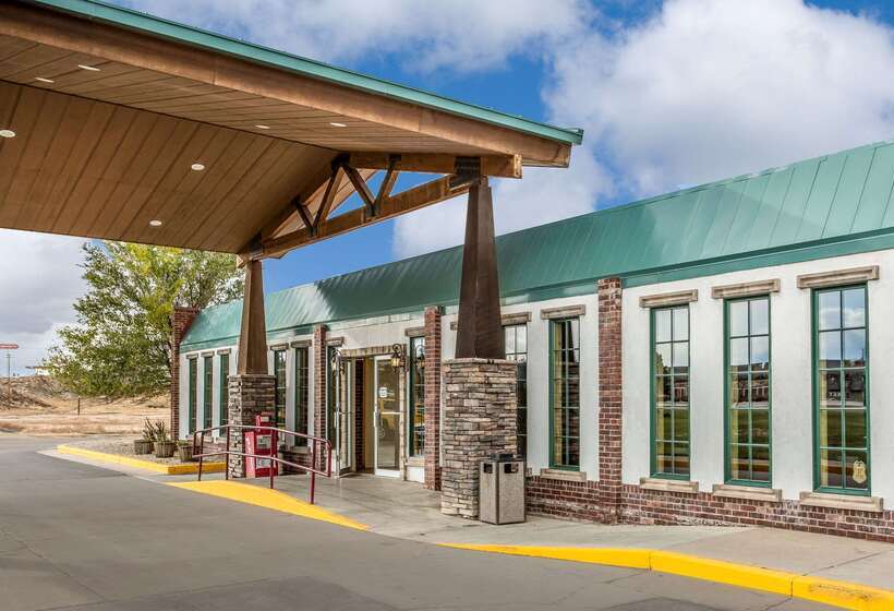 فندق Econo Lodge